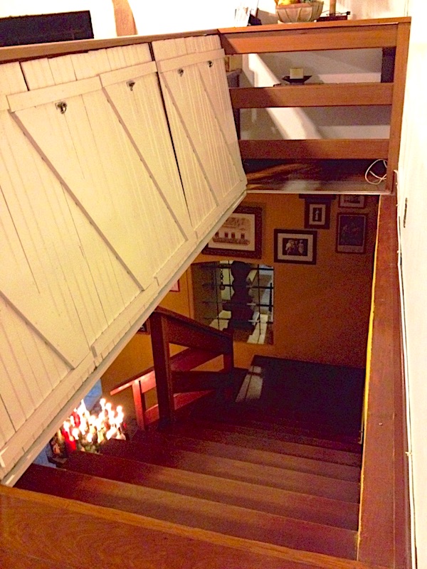 foto da escadaria do restaurante da Pousada Don Giovanni